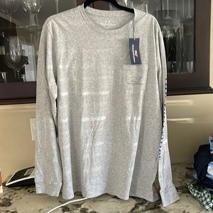 NWT Vineyard Vines Mens Light Gray Long Sleeve Tee